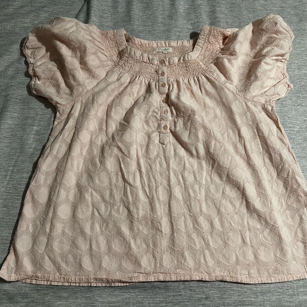 Linda Anderson top